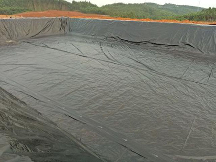 鱼塘防渗膜一般用多厚的？