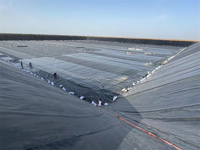 母液盐田防渗储池专用HDPE土工膜。