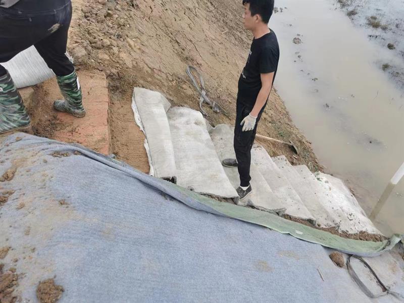 路基水泥毯实拍图5_厂家鸿跃环保