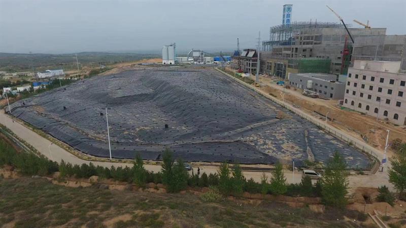填埋场土工膜实拍图9_厂家鸿跃环保